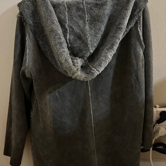 Faux Grey Fur Lined Suede Jacket with Pockets and Hood - Twenty5A - Picture 2 of 5